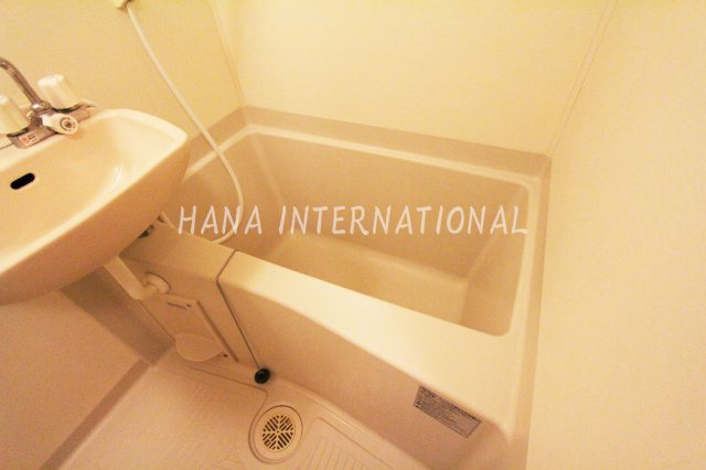 レオパレスアレグリーアの浴室