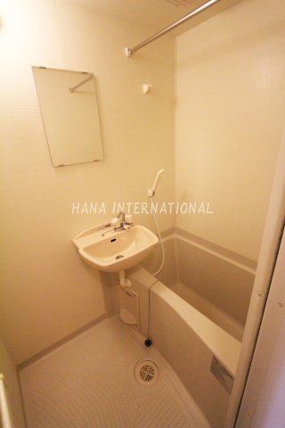 レオパレスアレグリーアの浴室