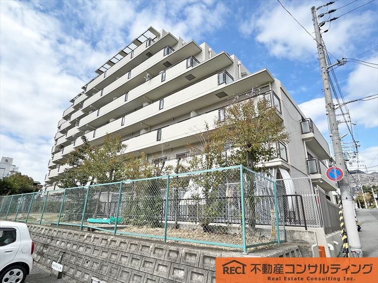 サニーハウス西灘の外観