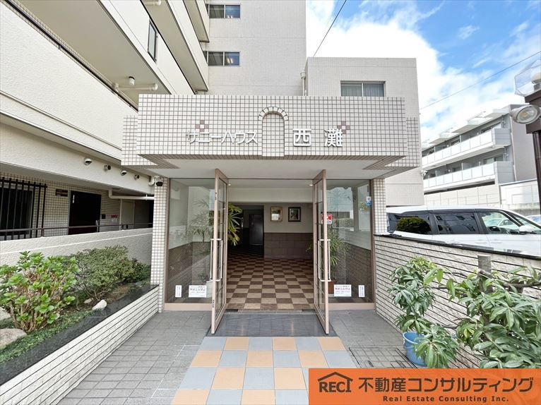 サニーハウス西灘の外観