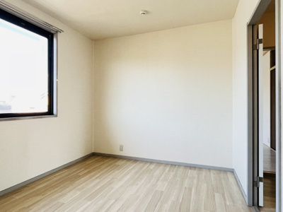 【洋室】 | サンビレッジ原Ｂ棟