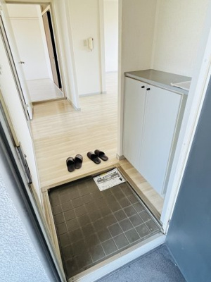 【玄関】 | サンビレッジ原Ｂ棟