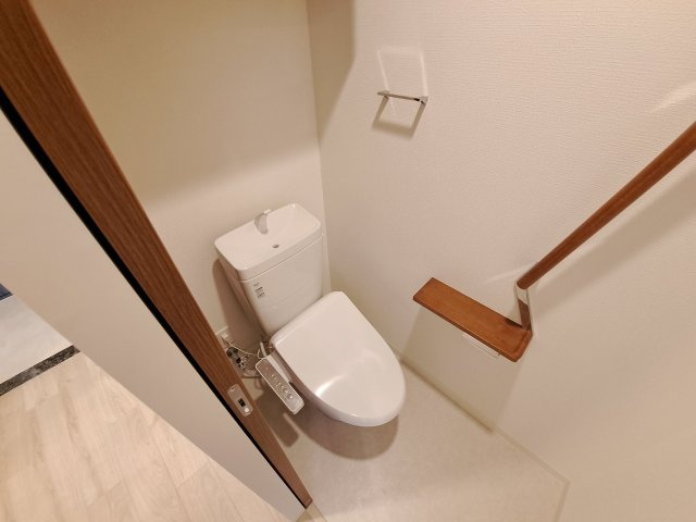 アイエフノヴァ水波町のトイレ