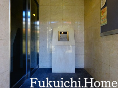 【エントランス】 | クアットロミッレ