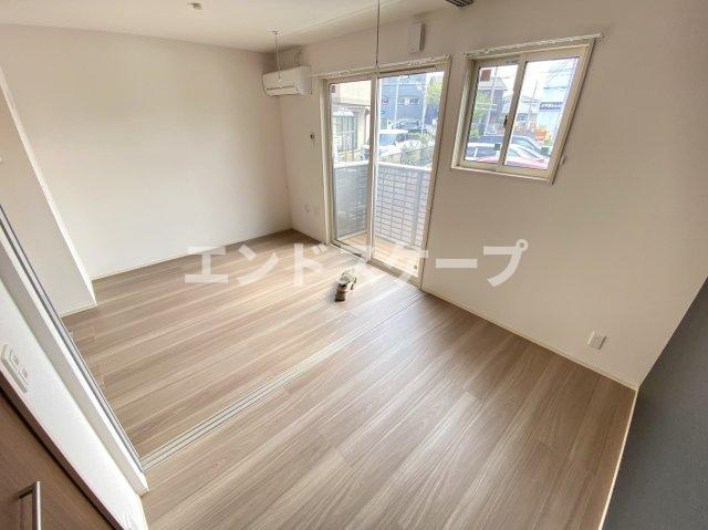 スピネルの居間・リビング|高崎、前橋エリアのお部屋探しはエンドスケープまで！お客様の理想お聞かせ下さい♪