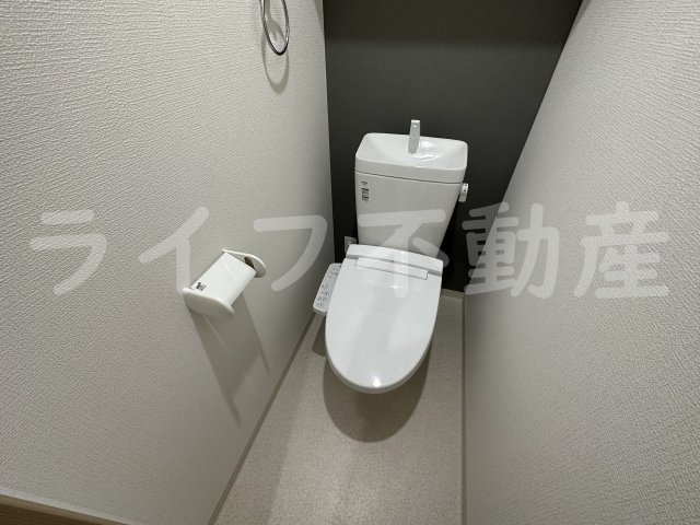 badge tomoi EstⅥのトイレ|コンパクトで使いやすいトイレです
