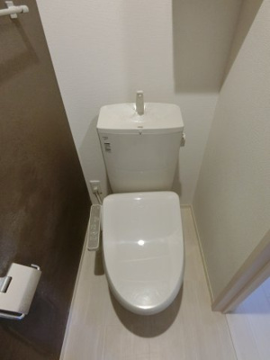 【トイレ】 | アゼリア旭田 | 111の写真（間取同タイプ：イメージ）