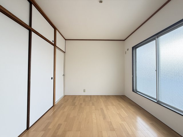 【居間・リビング】 | コスモ第二マンション