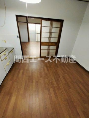  | 南本町４丁目貸家