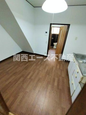  | 南本町４丁目貸家