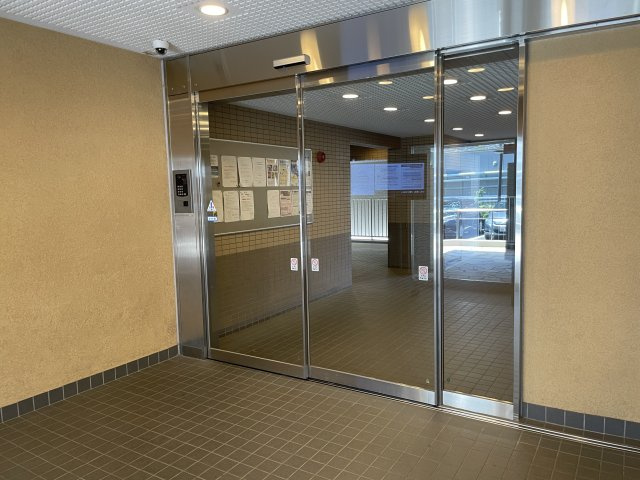 コンフォート津田沼弐番館のエントランス