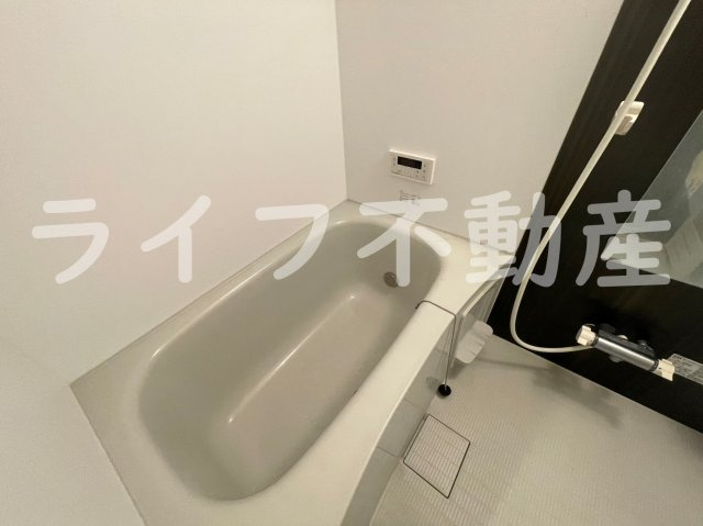 リュクスシティー永和の浴室|コンパクトで使いやすいお風呂です