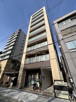 【外観】 | ウォームカラーでまとめ上げられた外観のマンションです♪