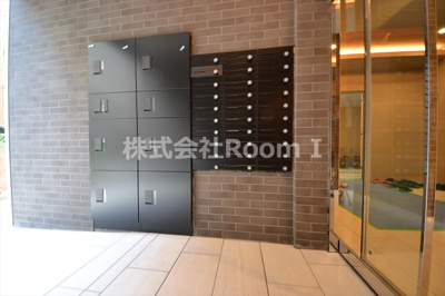 【ロビー】 | コスモ釣鐘町 | 宅配ボックスです