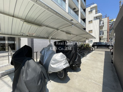 【その他】 | ステラ桜川 | 敷地内には便利なバイク置場があります！