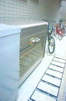 【その他共用部分】 | 敷地内にごみ置場(^^)/