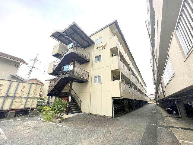パルコートMの外観