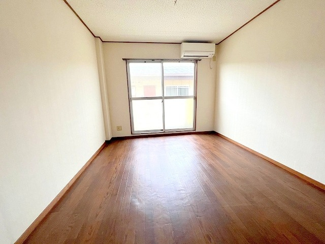 パルコートMの居間・リビング