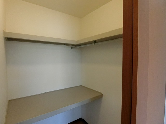 クリスタルビューハイツの収納