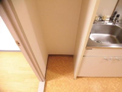 ビレイユ真英四条柳馬場のその他|冷蔵庫設置スペース