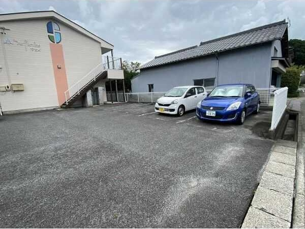 Surplus　One　サカイ　　刈谷市の賃貸ならクラスホーム刈谷店の駐車場