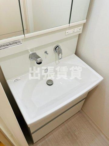 仲介手数料0円ドゥナーレ辻町の洗面所