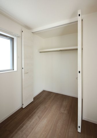 リーブルファイン樽水 1号棟の収納