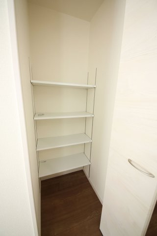 リーブルファイン樽水 1号棟の収納