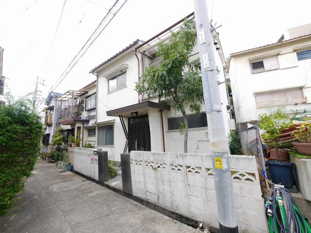 垂水区泉が丘2丁目7-7戸建の外観