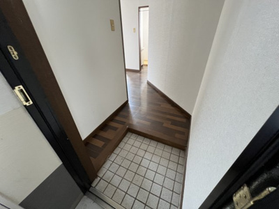 【玄関】 | メゾンド・生井