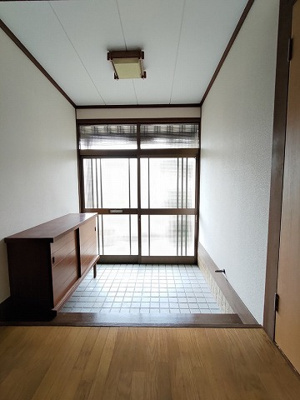 【玄関】 | 長崎貸家