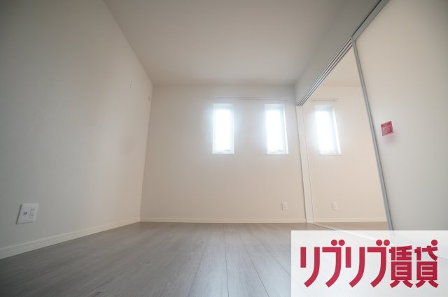 DCR若松町の洋室