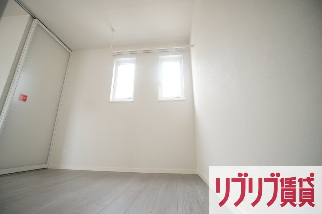 DCR若松町の洋室