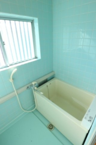 ペルソーナの浴室