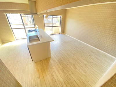 【居間・リビング】 | 隆豊ハイツ