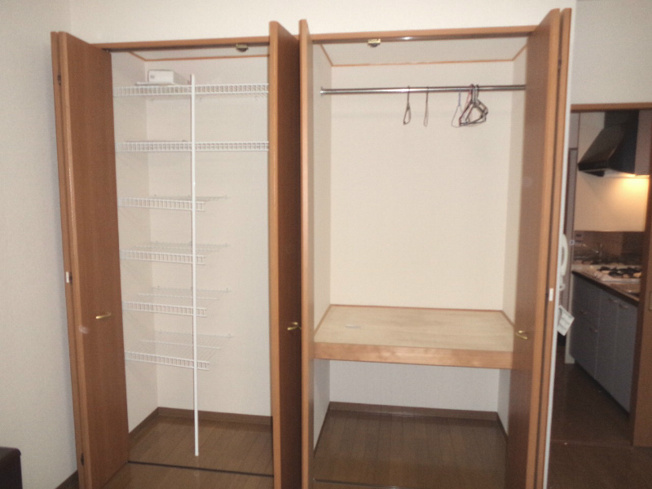 クローゼット♪※別部屋のお写真になります
