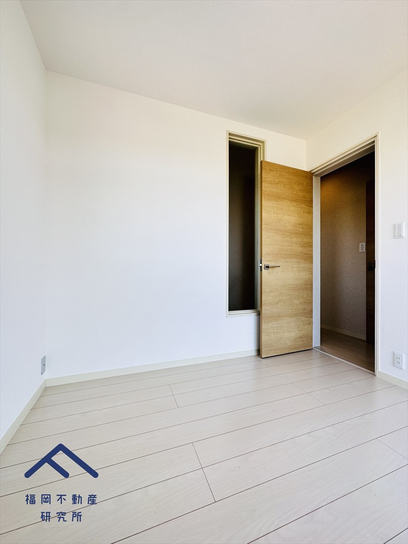 宗像市自由ヶ丘2丁目　戸建ての洋室