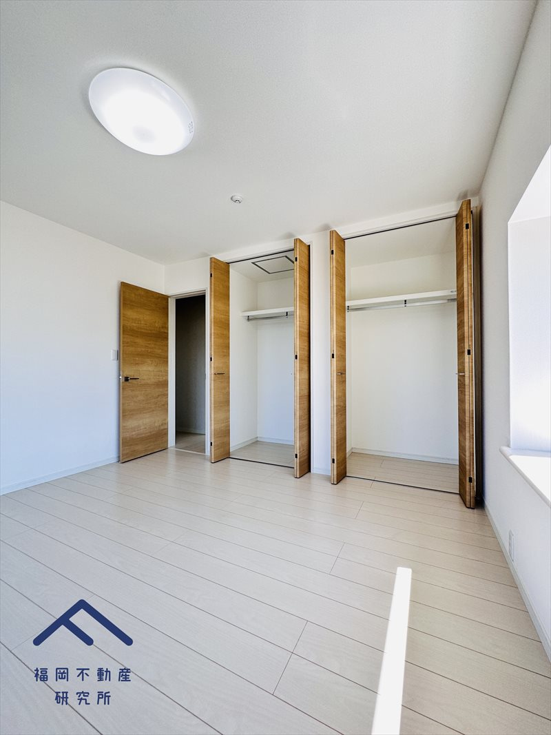 宗像市自由ヶ丘2丁目　戸建ての洋室