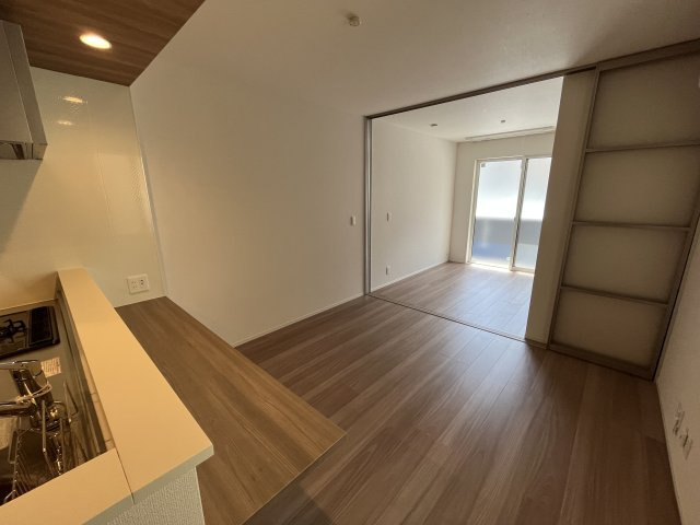 神戸市東灘区魚崎南町７丁目のハイツの居間・リビング
