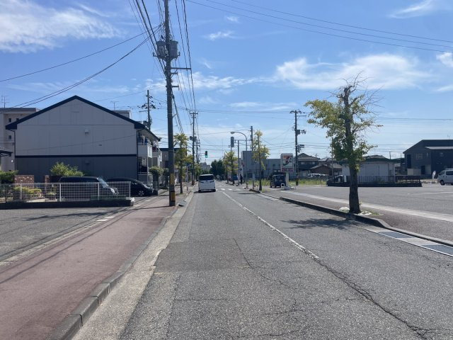 東区東明2丁目　売店舗の周辺