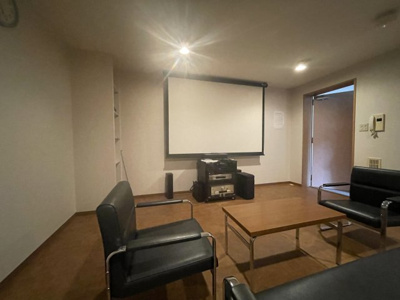 【その他共用部分】 | ロイヤルアーク泉ヶ丘 | マンション内ビューラウンジ。