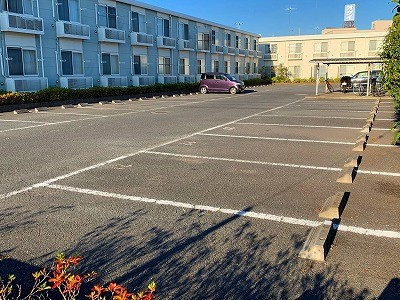 【駐車場】 | レオパレス土浦D | 画像6