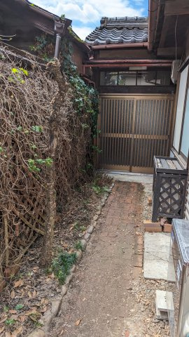 中古住宅　長良城西町1丁目の玄関