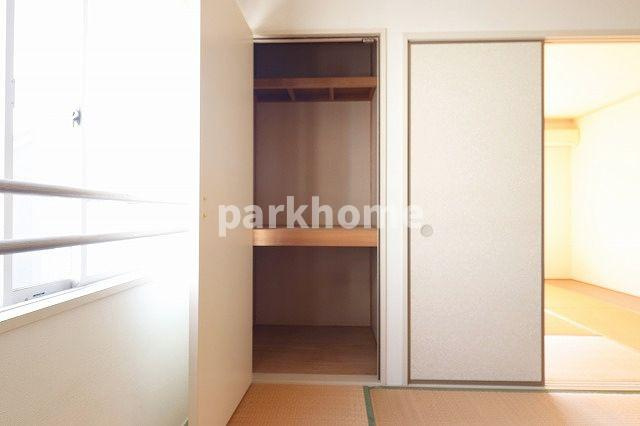 スクウェアハウスの収納