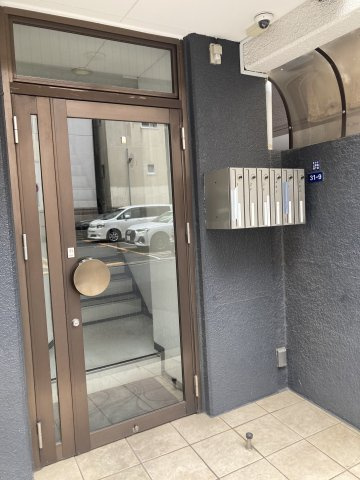 近藤ビルのエントランス