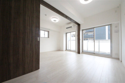 【居間・リビング】 | エステムコート新梅田