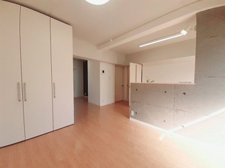 【居間・リビング】 | マッサム西持田2号館