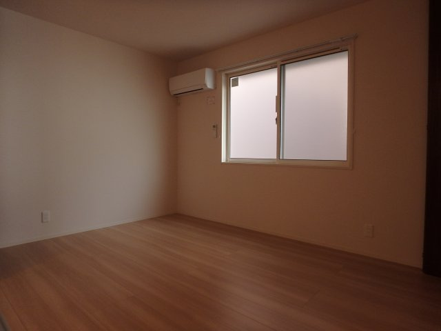 ルソレイユの寝室|別室２LDKの画像です。