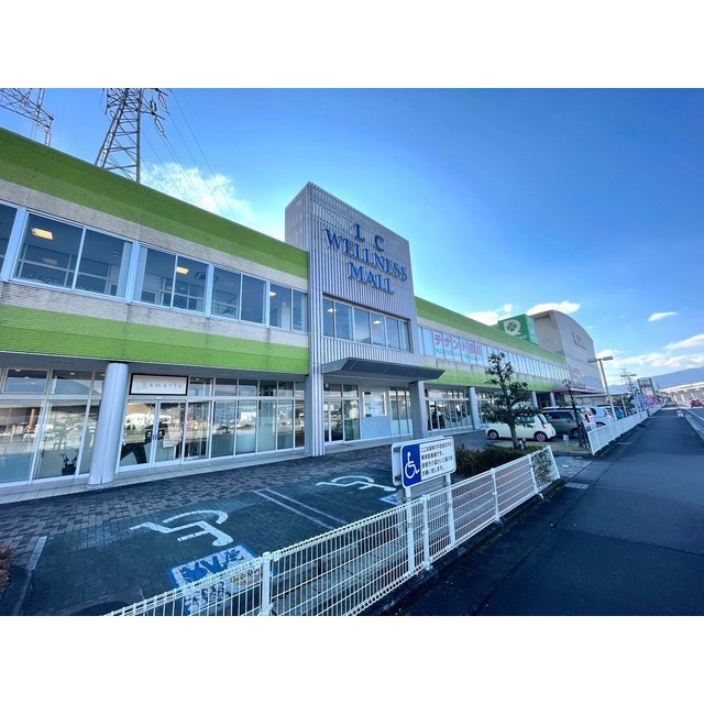 本巣市政田の店舗事務所の外観
