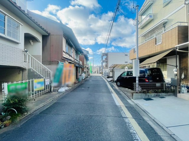 太秦安井馬塚町の前面道路含む現地写真